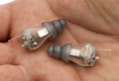 etymotic_hd15 Etymotic's HD•15 High Definition Electronic Earplugs (Image courtesy Etymotic)