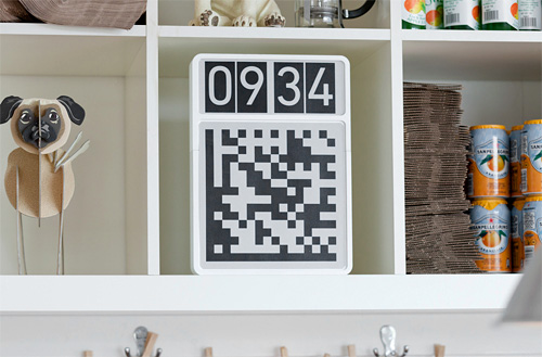 QR Code Clock (Image courtesy Berg London)