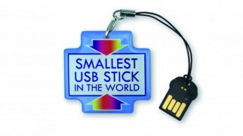 world-smallest-usb-stick