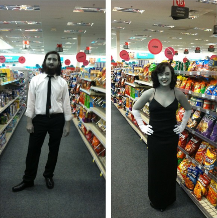 Monochrome 1920s costumes1