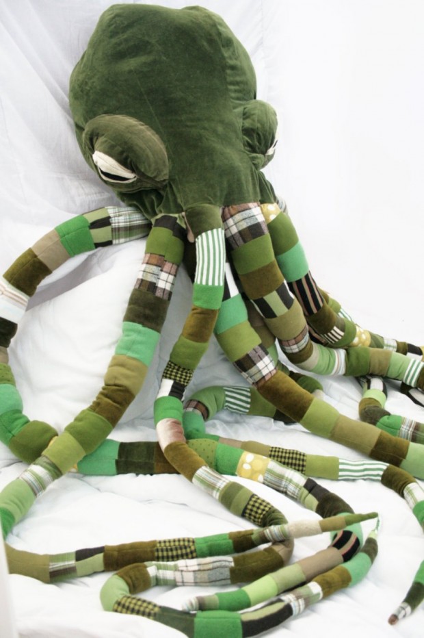 Cthulhu-Plush-Toy1-620x932