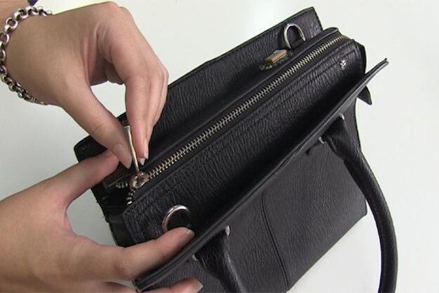 ibag-smart-purse-prevents-spending
