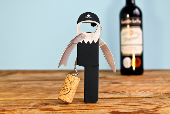 Pirate-corkscrew