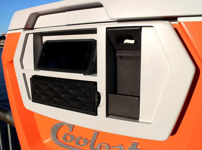 Coolest Cooler Is The Swiss-Army Knife Of Coolers | OhGizmo!
