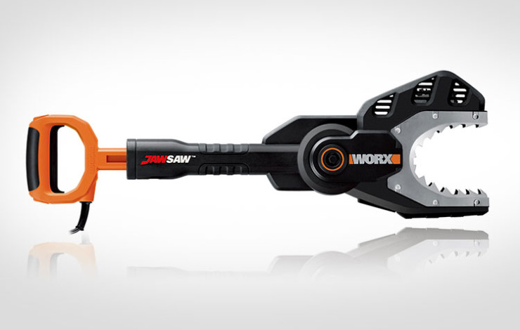 the-worx-jawsaw-is-your-own-personal-jaws-of-life-7093
