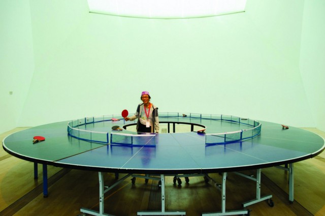 Round-Ping-Pong-Table_2-640x425