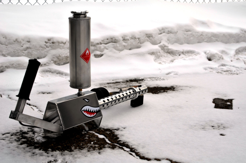 You Can Apparently Now Buy A Handheld Flamethrower | OhGizmo!
