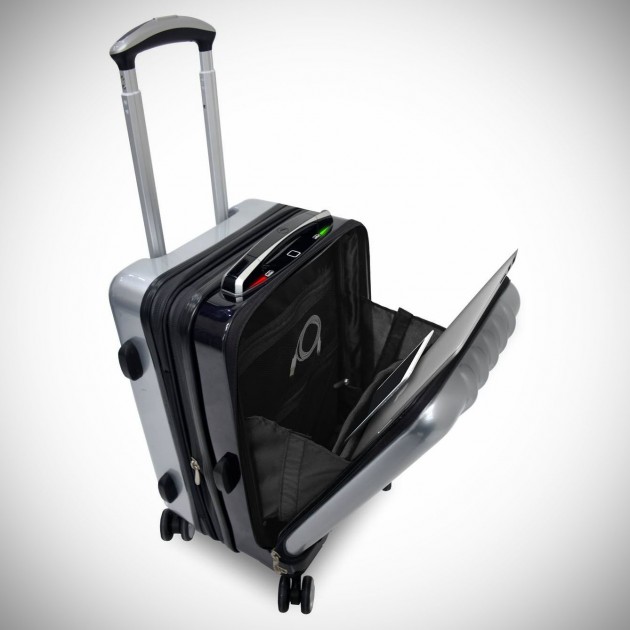 Space-Case-1-Smart-Suitcase-image-2-630x630