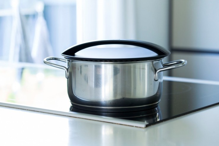 onelid-universal-cooking-pan-lid-1