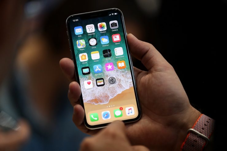 Qualcomm: Android always beats 'iPhone' to new features Qualcomm: Android always beats 'iPhone' to new features